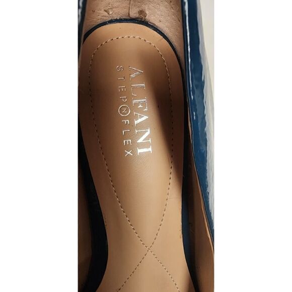 Alfani Women's Teal Step 'N Flex Jeules Faux Patent Leather Pump Shoes Size 8.5M - Picture 9 of 12
